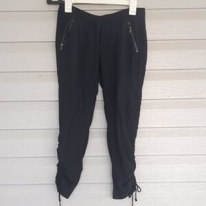 W by Worth Black Ruched Ankle Joggers Size 0 Fits Like 4 Zipper Pockets Travel
